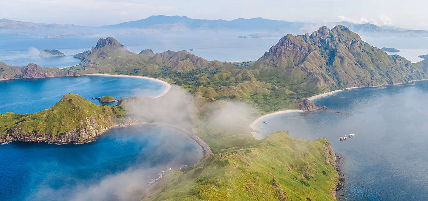 Puncak Pulau Padar setelah trekking