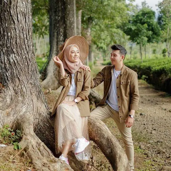 7 Inspirasi Prewedding ala Korea Hijab untuk Hari Spesialmu