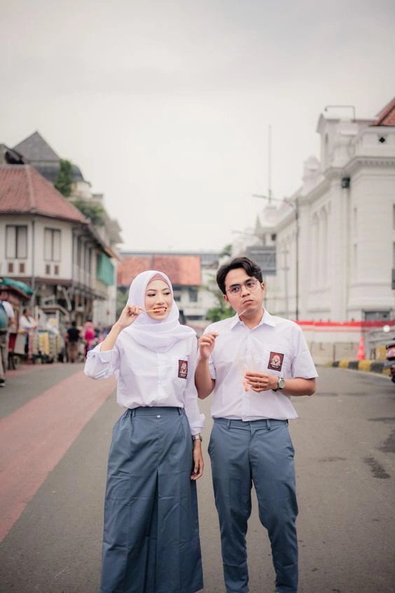 outfit prewedding outdoor