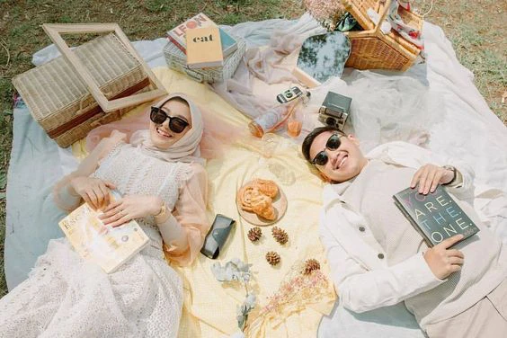 Outfit Prewedding Casual Hijab