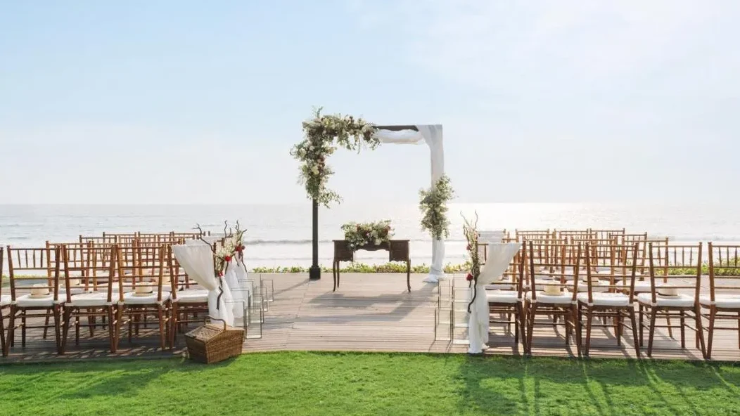 Alila Seminyak (Sumber: Bali Shuka Wedding)